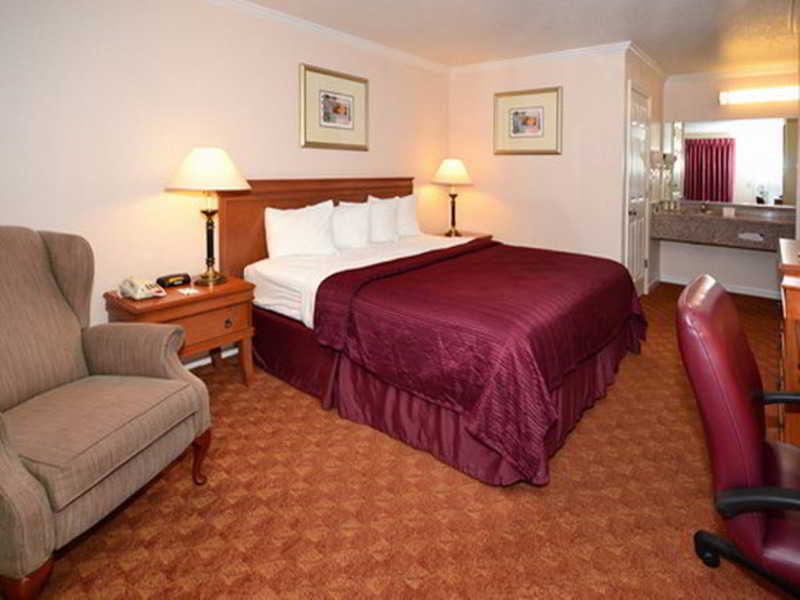 Quality Inn & Suites Гилрой Номер фото
